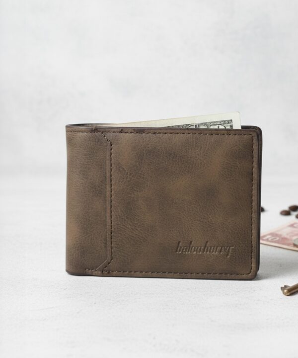 Stags Cedar Classic, A Rich Coffee-Brown Wallet Crafted for Men